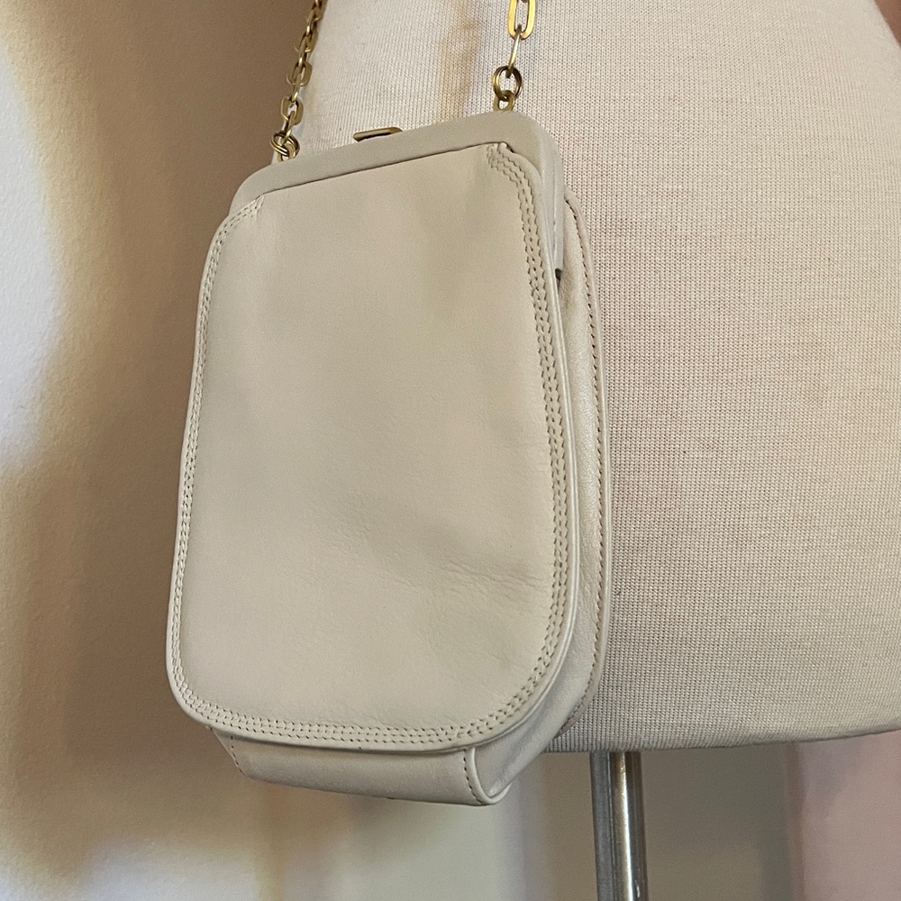 Liz Claiborne Bine White Leather Crossbody with Gold Chain